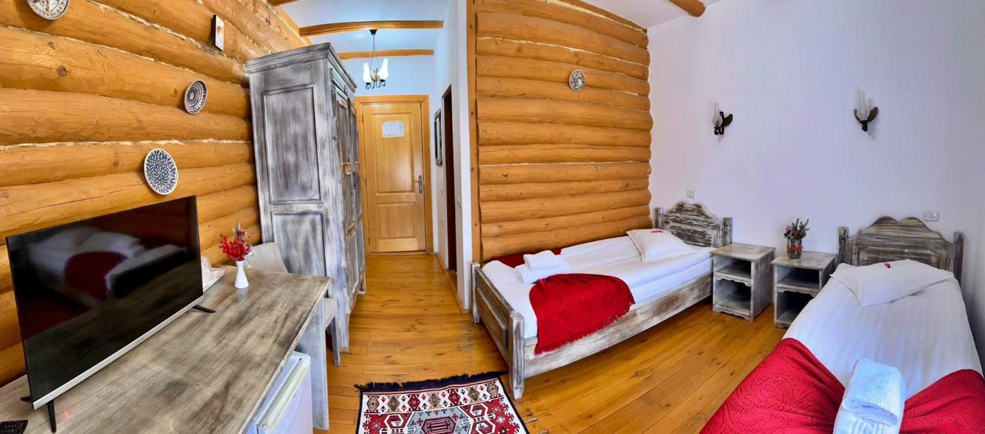 Domeniul Haiducilor Bucovina Suceava Exteriör bild