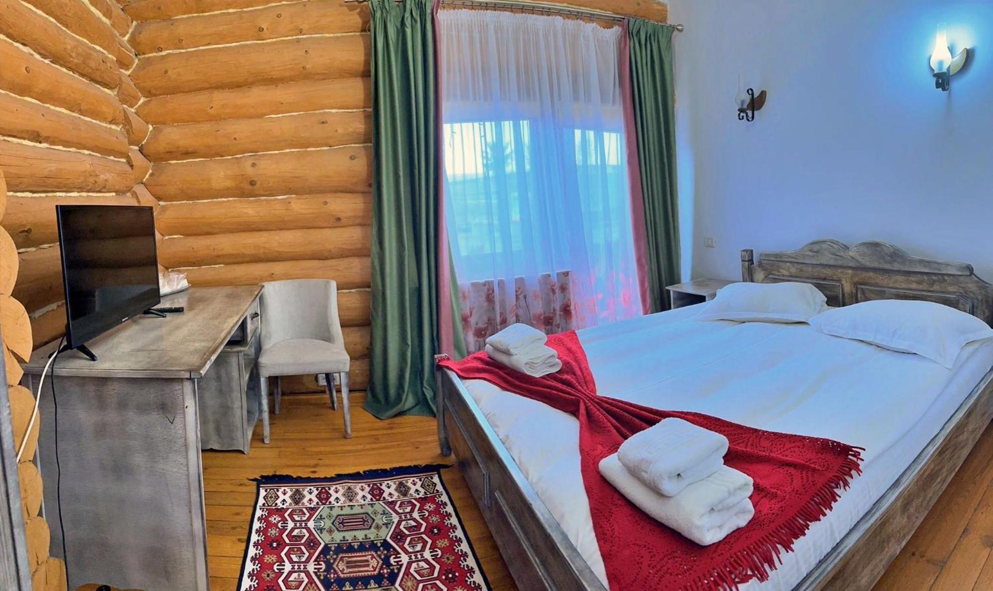 Domeniul Haiducilor Bucovina Suceava Exteriör bild